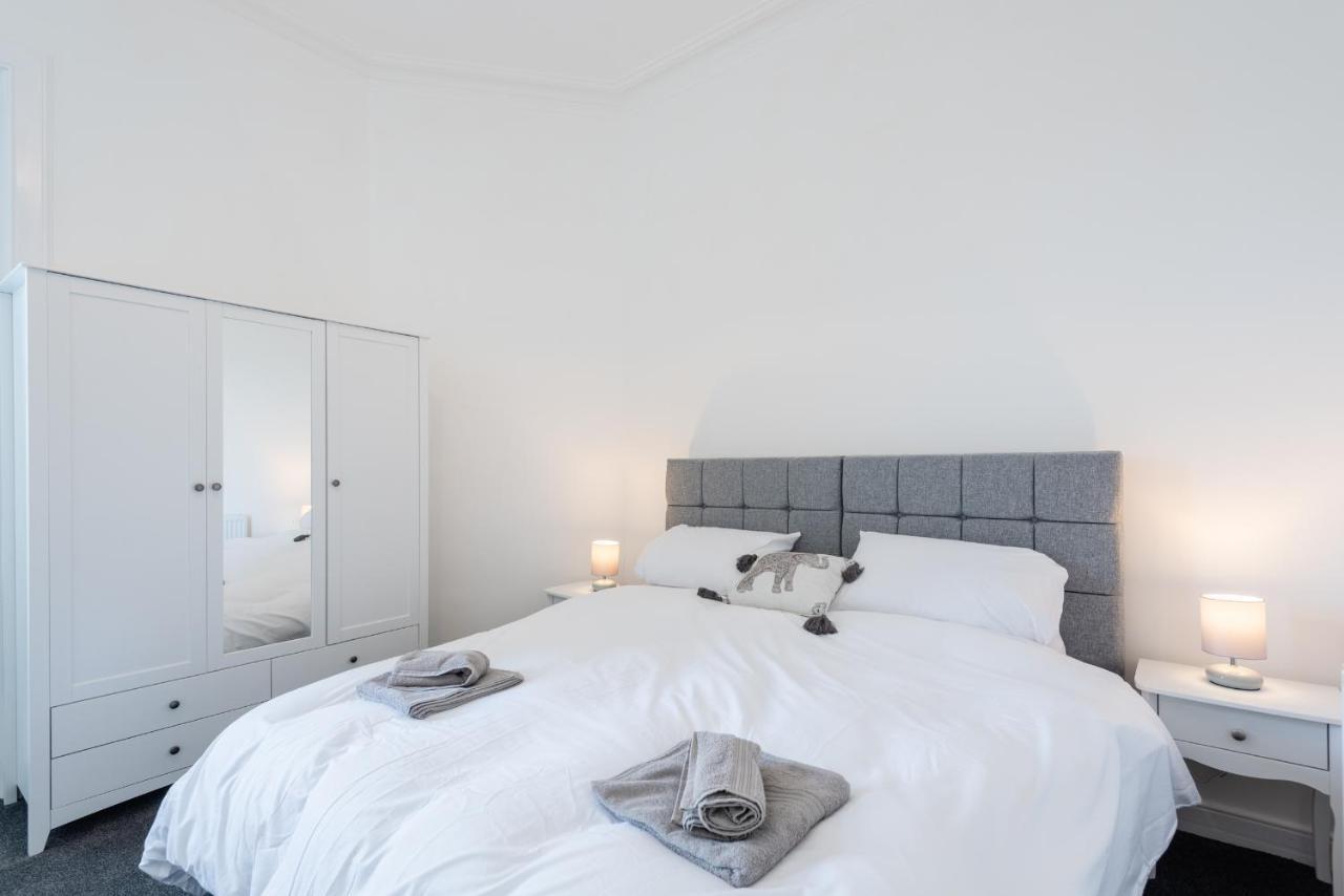 דאנדי River View Apartment מראה חיצוני תמונה